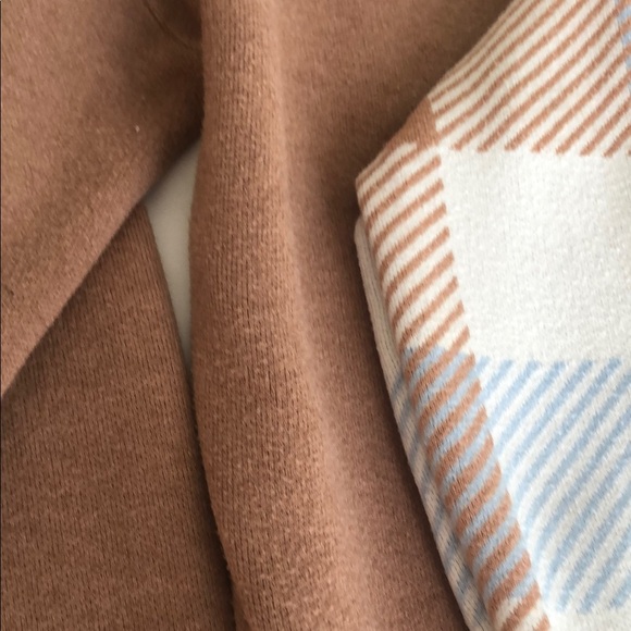 Tahari Plaid Knitwear Duo in Blue and Tan - Picture 3 of 5